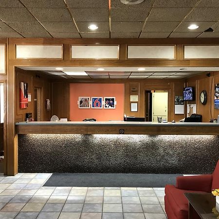 Regency Inn And Conference Center クリントン エクステリア 写真
